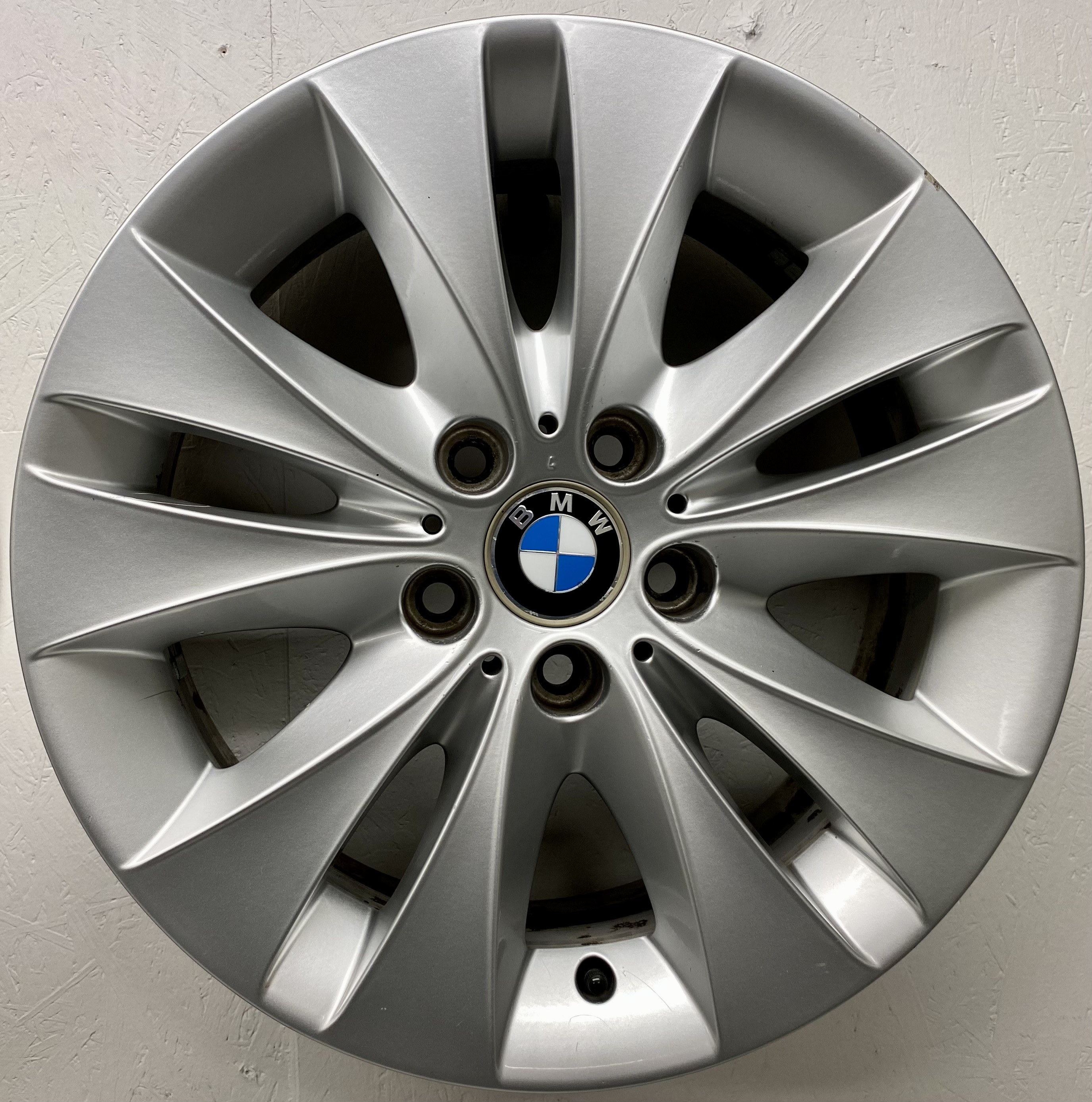 BEGAGNAT | 4 st | 17" BMW Styling 116 E60 E61 6758775 ALUFÄLGAR | 5x120 7.5x17 ET20 72.6 - 2