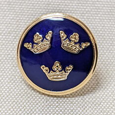 Pins Three Crowns