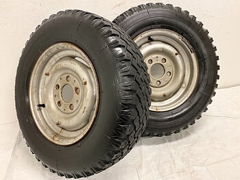 Kompletta Vinterhjul Dubb 2 st | SLÄP 5x112 5x13 ET?? 66.6 + 175 SR13 Gislaved Brodd 116 M+S | V45-2006 DÄCK BÖR BYTAS | 3.5|3.5 mm