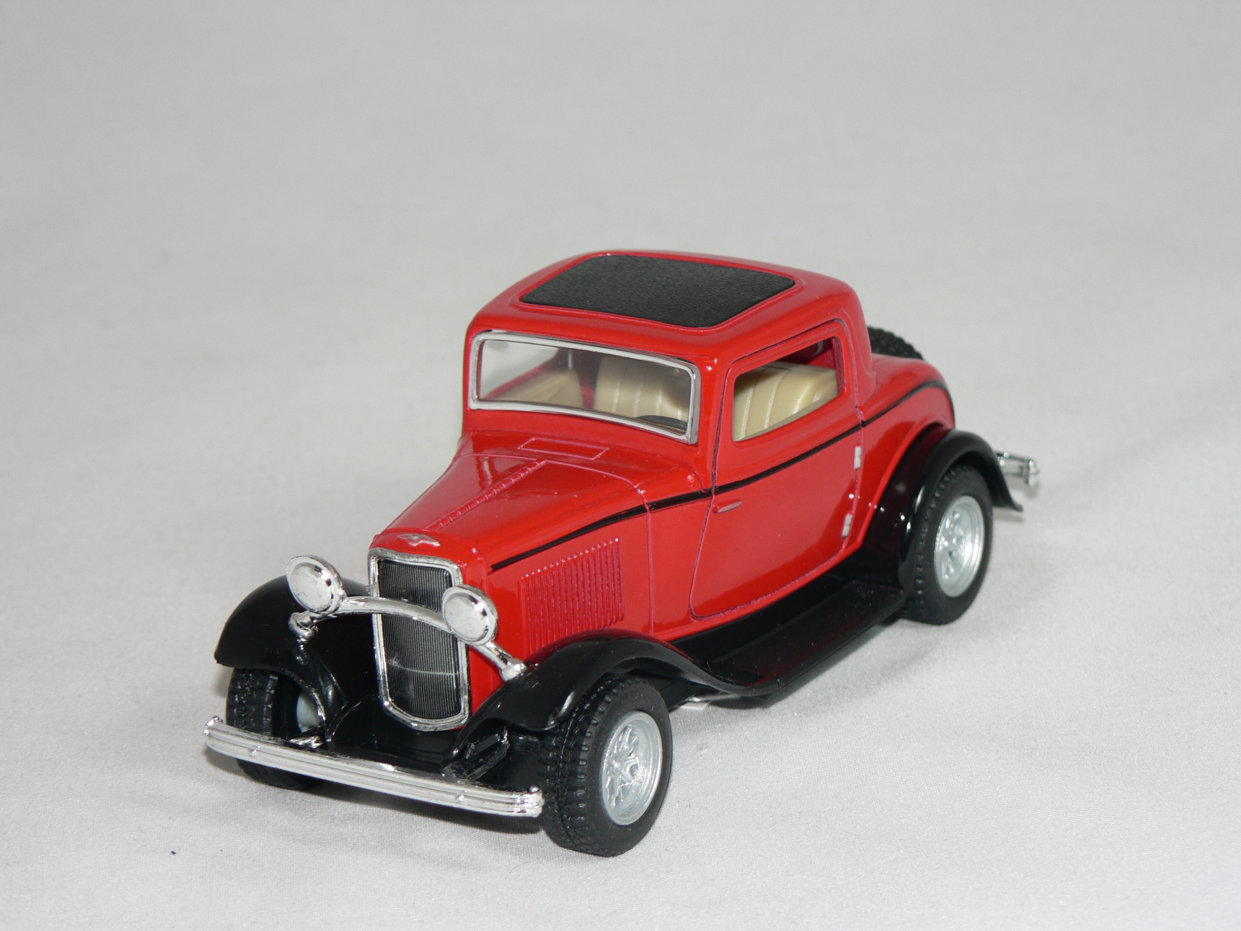 Ford Coupe 1932   1:36 Kinsmart