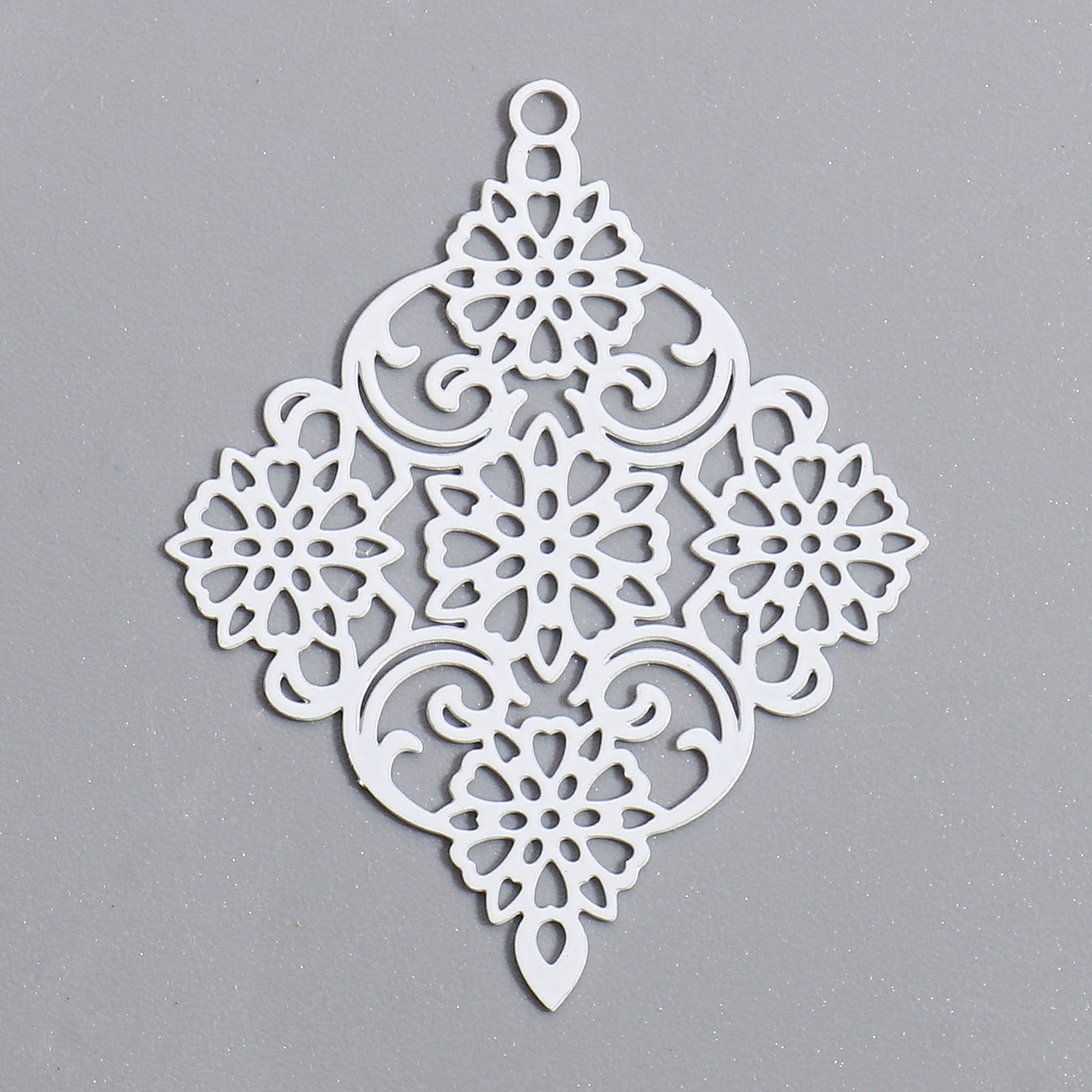 Berlock -  Filigree Romb, Vit