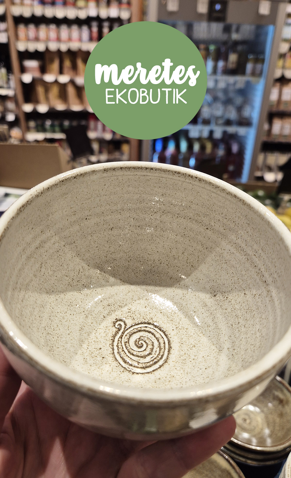 Meretes Kopp i stengods med livets spiral - vit - handgjord