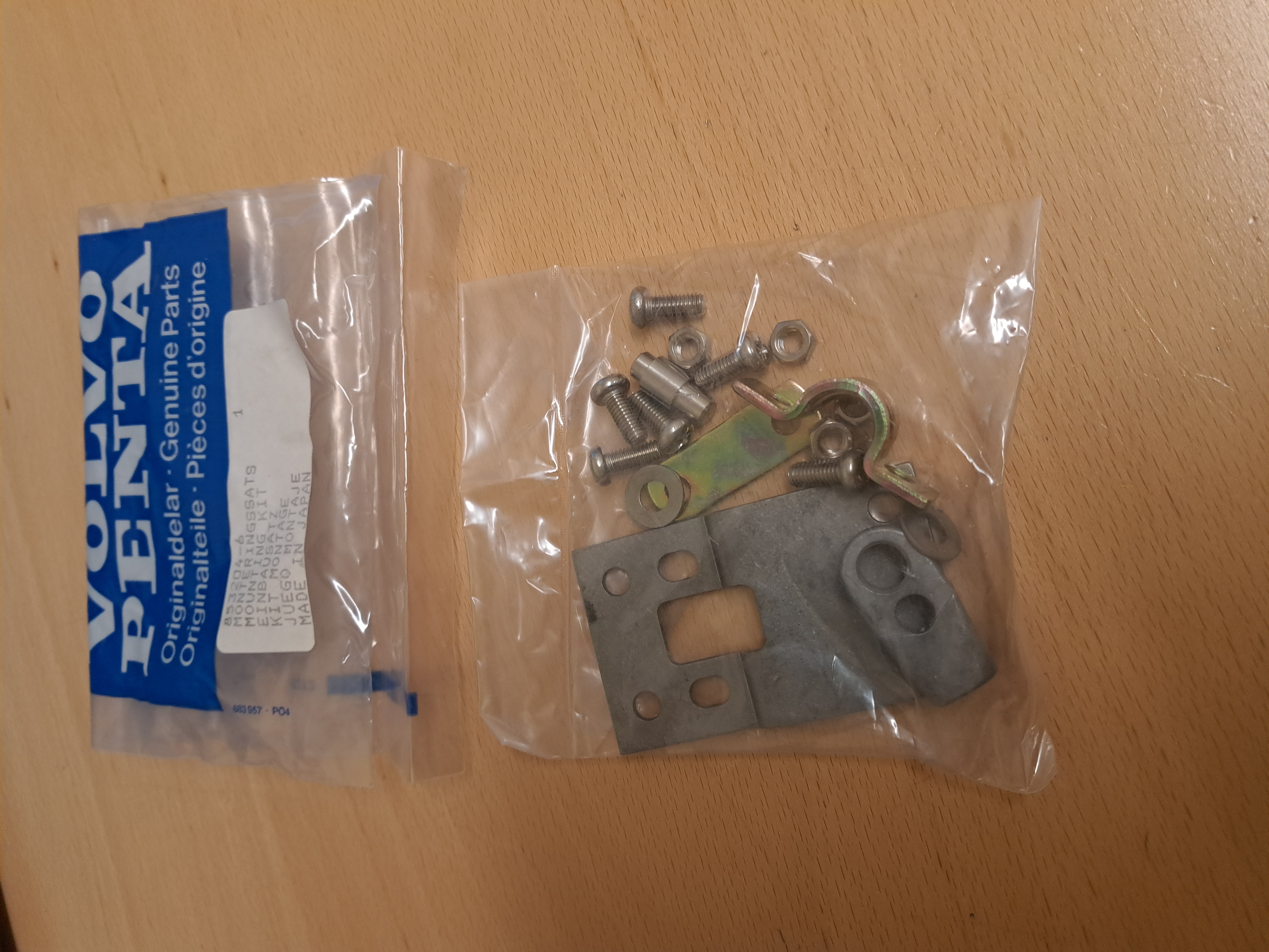 Mounting kit Controls