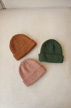 Sandnes Beanie baby 2512_05 (28 m ribb st 3,5)