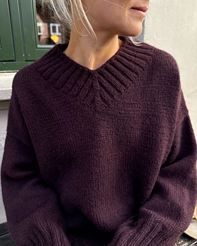 PetiteKnit Hannah Sweater V-neck (18 m st 4)