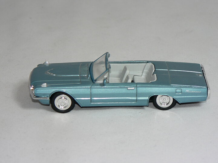 Ford Thunderbird  1966  1:43  New Ray