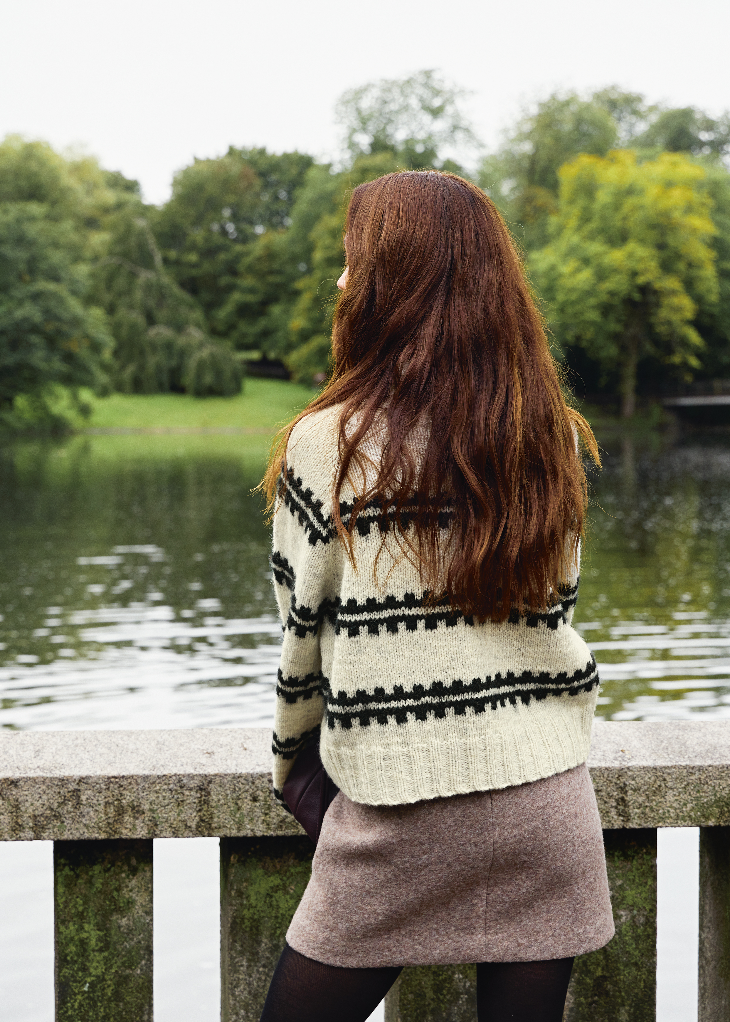 Sandnes Ridge Sweater Dam 2513_01 (17 m flerfärgsstick st 4,5) - 2