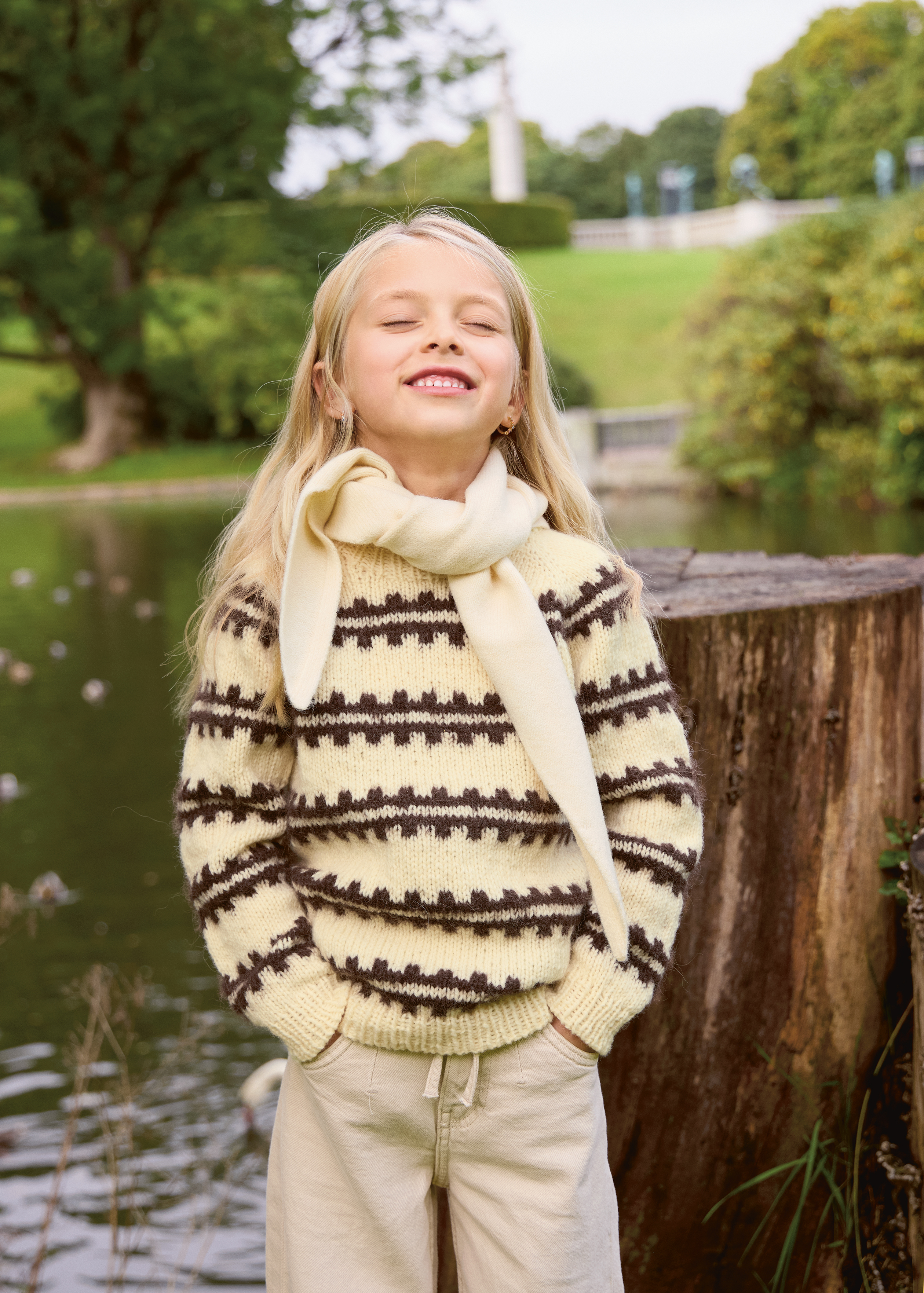 Sandnes Ridge Sweater Junior 2513_03 (17 m flerfärgsstick st 4,5) - 3