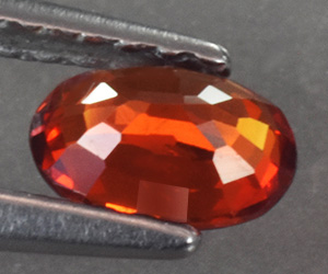 Gema de granate espesartina natural genuina de 0,54 ct, impresionante y de la más alta calidad. - 2