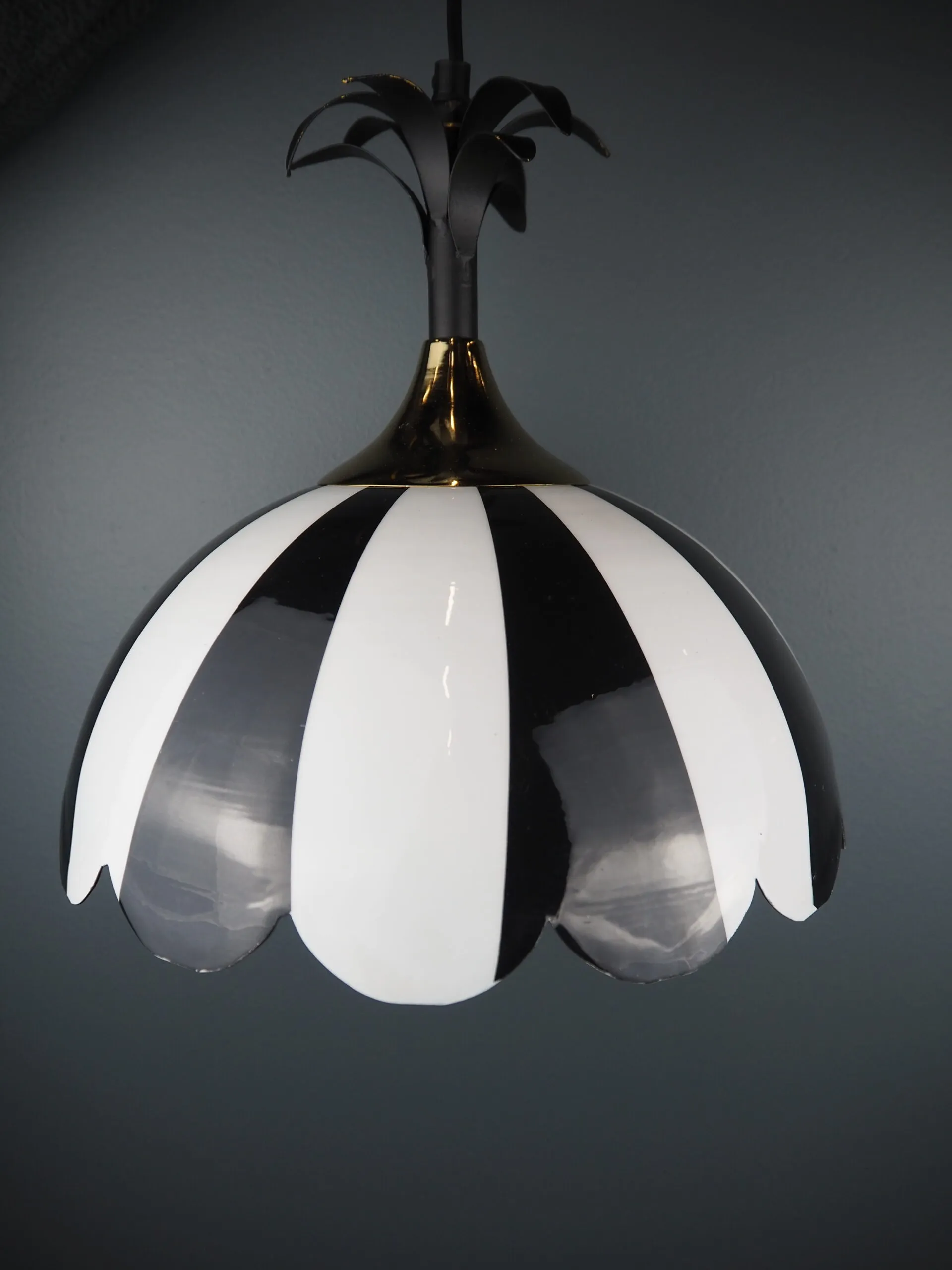 Taklampa - Whimsical Black/white