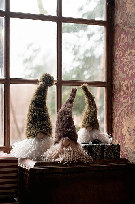 Wikholm Form Tomte  Melker Brun Liten