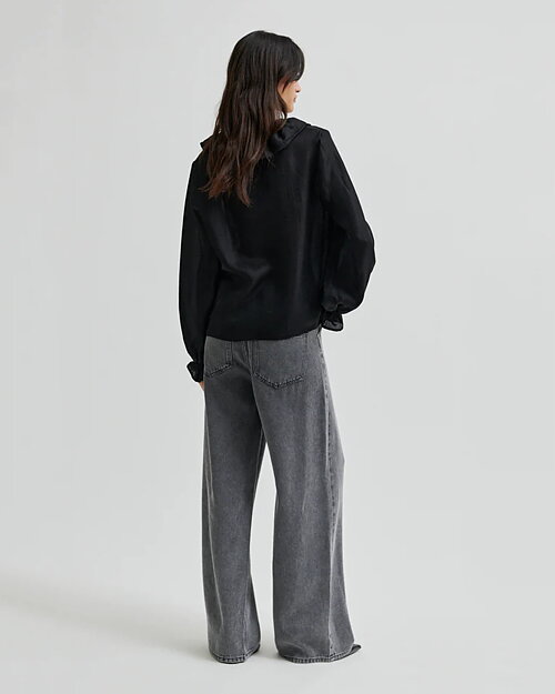 Blus Saggie volang fram svart - 5
