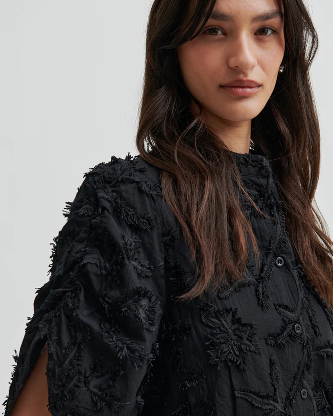 Blus Seena kort ärm mönstrad svart - 2