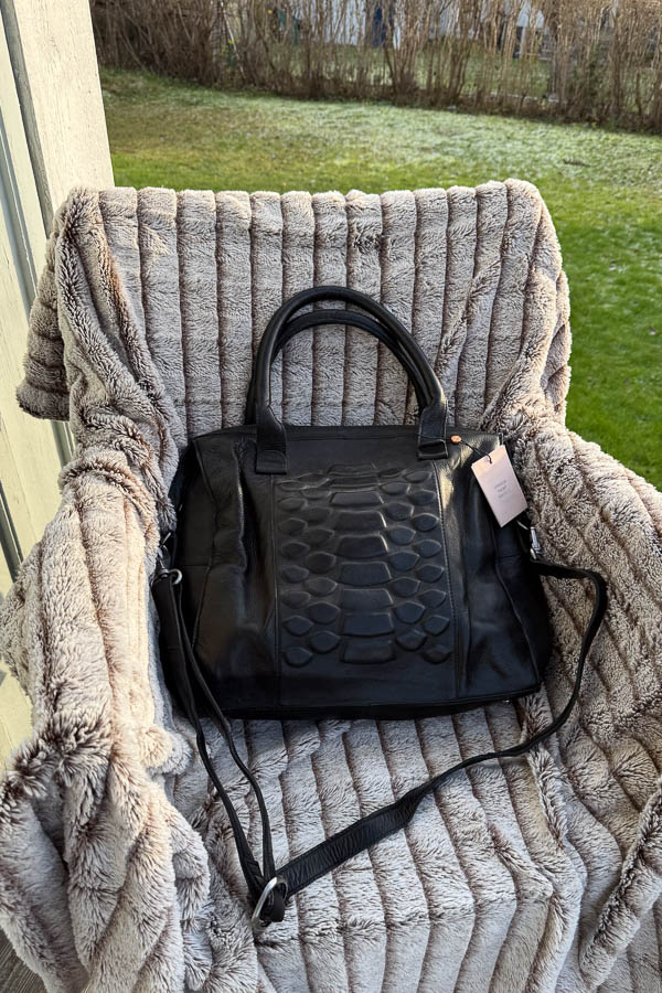 Unmade - Croco Leather Big Bag Black - 9