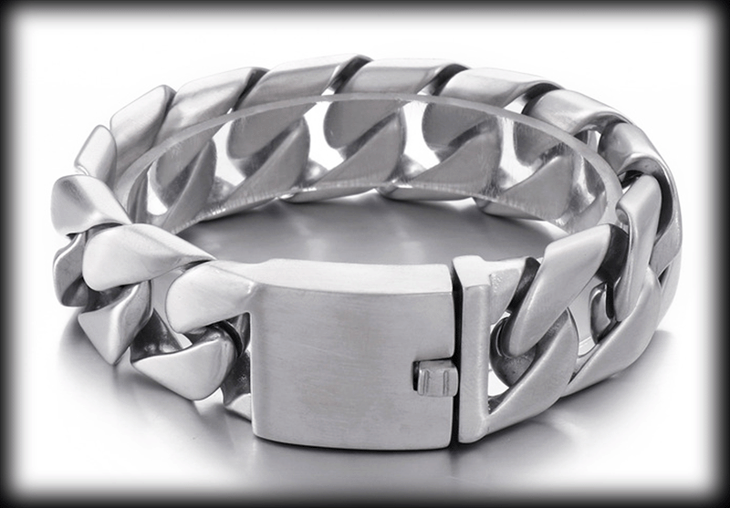 20 mm matt. Pansarlänk armband i stål. 