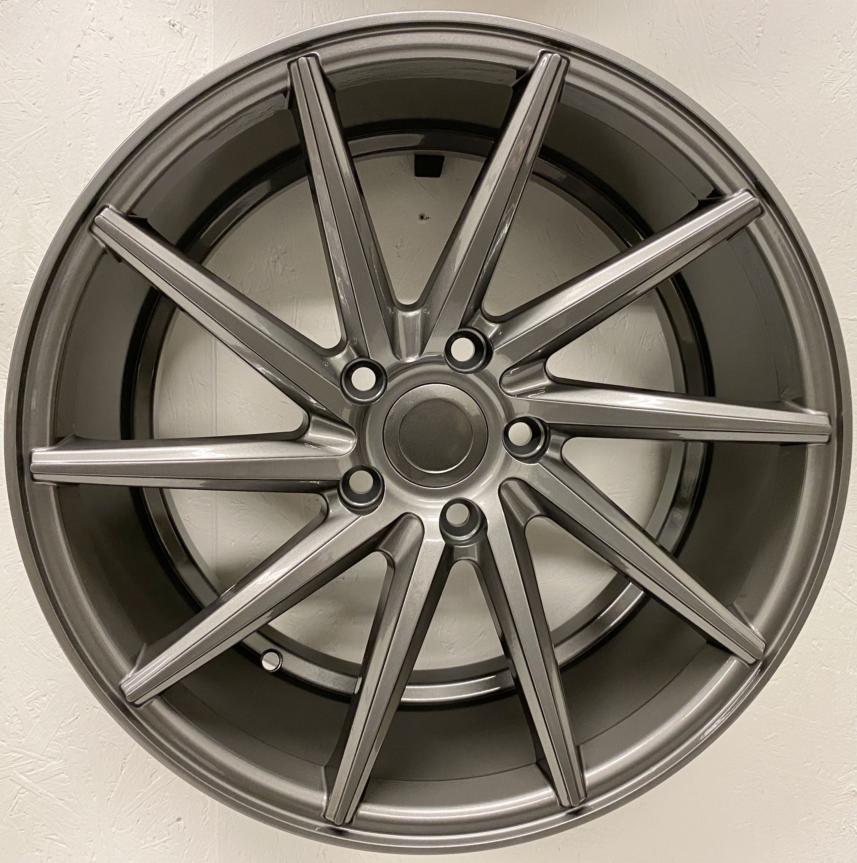 KAMPANJ | 4 st | NYA Fälgar | EX5 Right/Left Gloss Graphite | 5x112 8x17 ET35 66.6 - 6