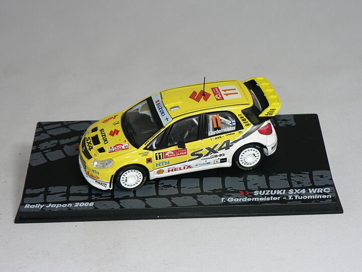 Suzuki SX4  #11  1:43  Champion Rally Cars 