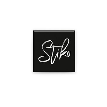 Stilren kylskåpsmagnet i storlek 5x5 cm med Stikos logotyp.