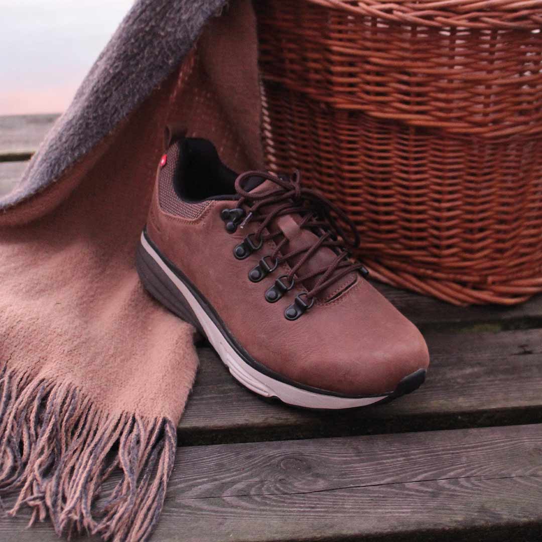 MBT Terra lace up dam dark earth - 3