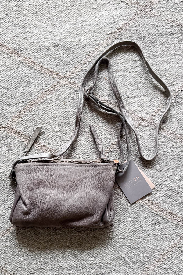 Unmade - Leather Petunia Clutch Grey - 2