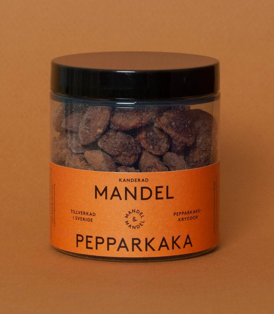 Candied almonds Gingerbread