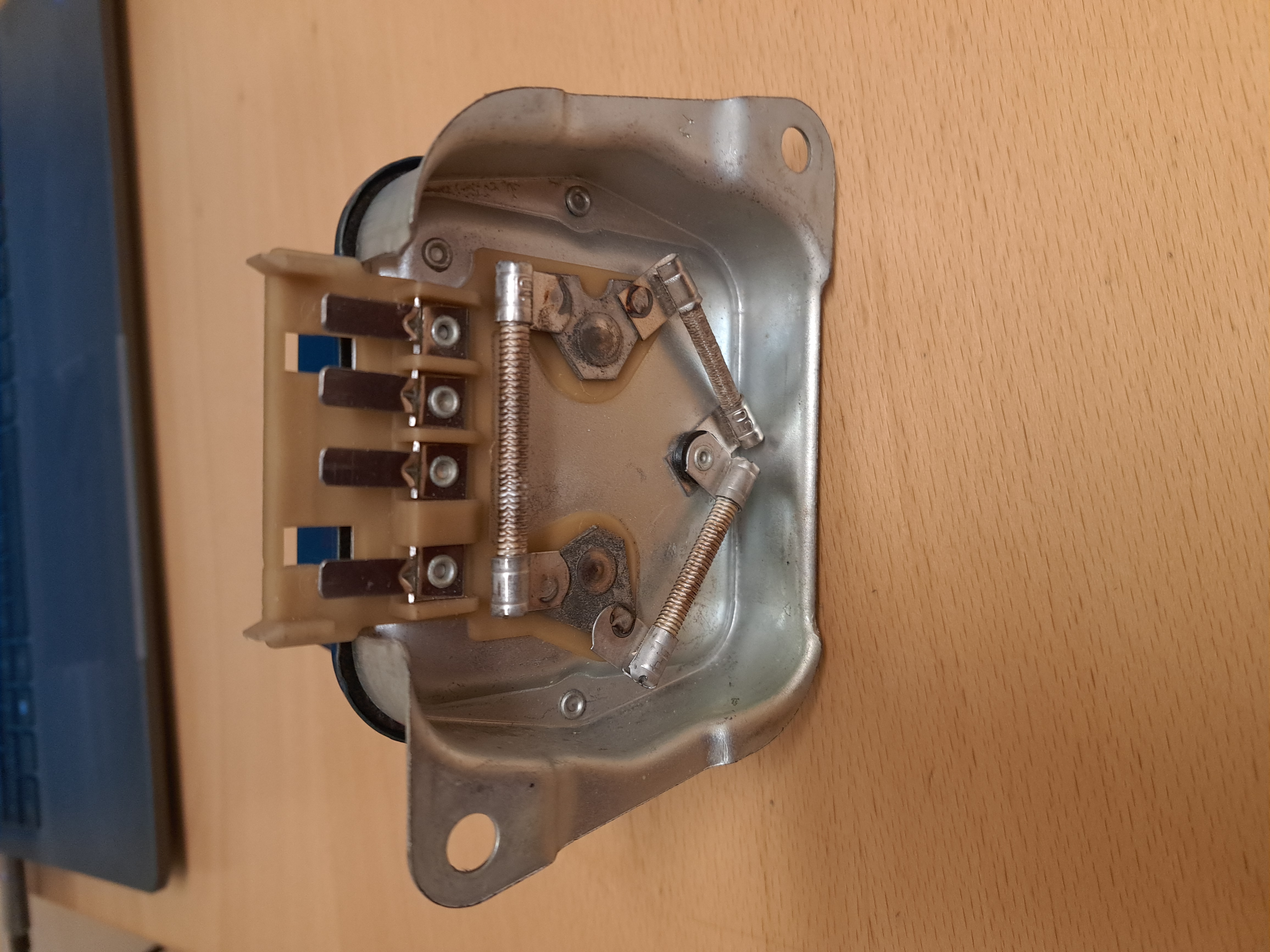 Laddningsregulator - 2