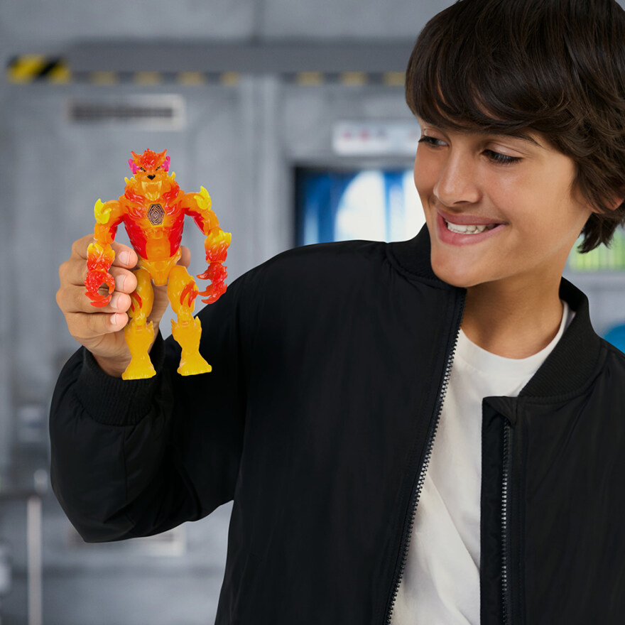 Mr. Beast Lab, Mutators, Mutation Chamber Fire Panther - 4