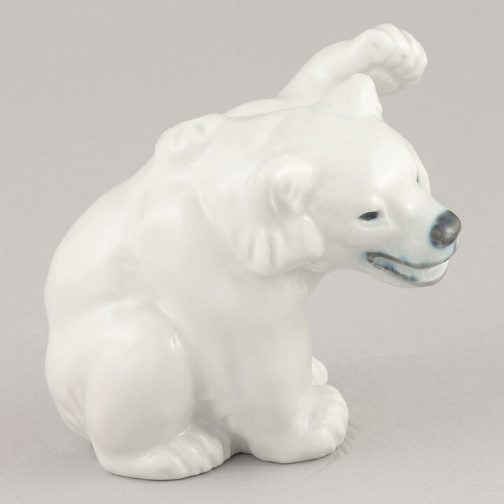 クヌート・キューン  腕をあげたシロクマの子  9cm  20世紀  #21433