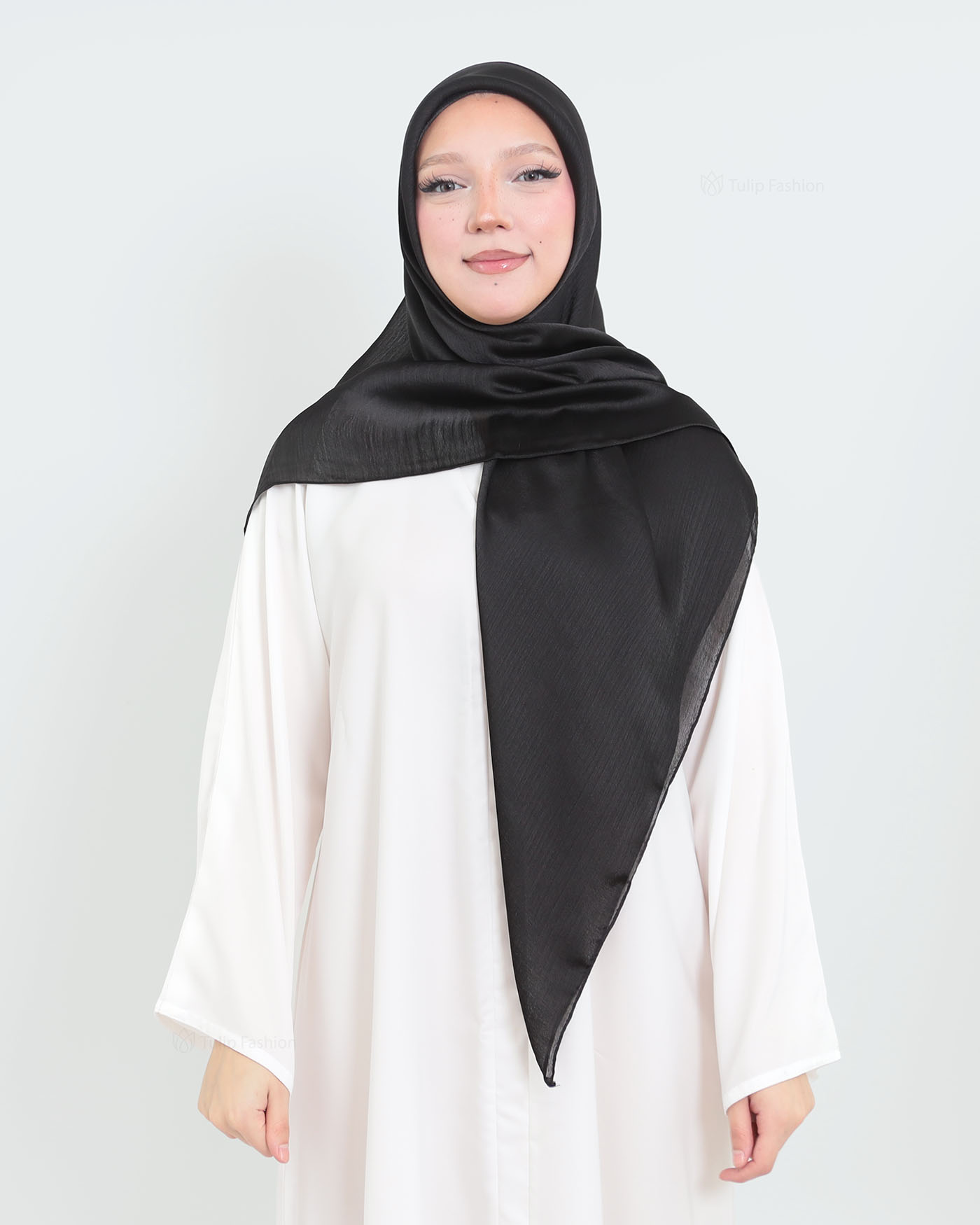 Hijab - Square metallic satin - Black