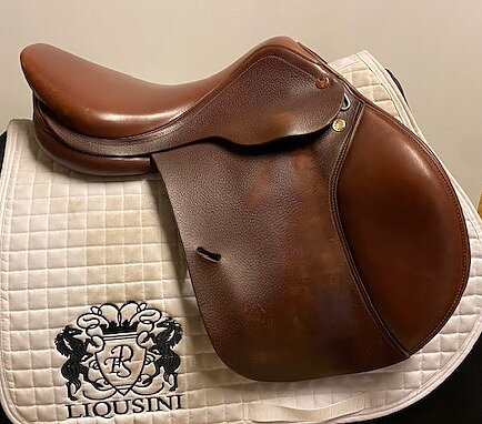 Hoppsadel Golden Star 17"