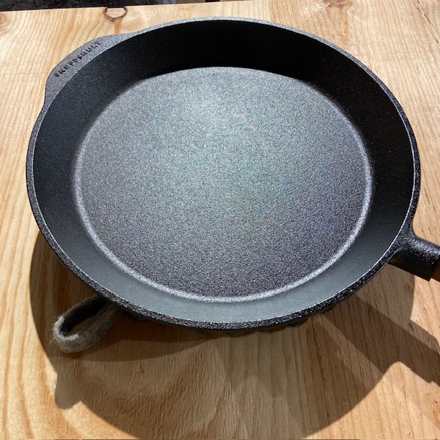 Wooldesign Krans eller Grytunderlägg av ullbollar i ring  i 2-pack - 11