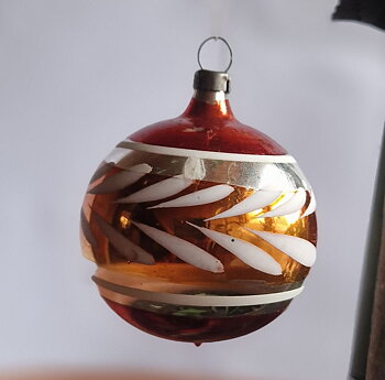 Christmas tree ball glass vintage red, silver, white, gold