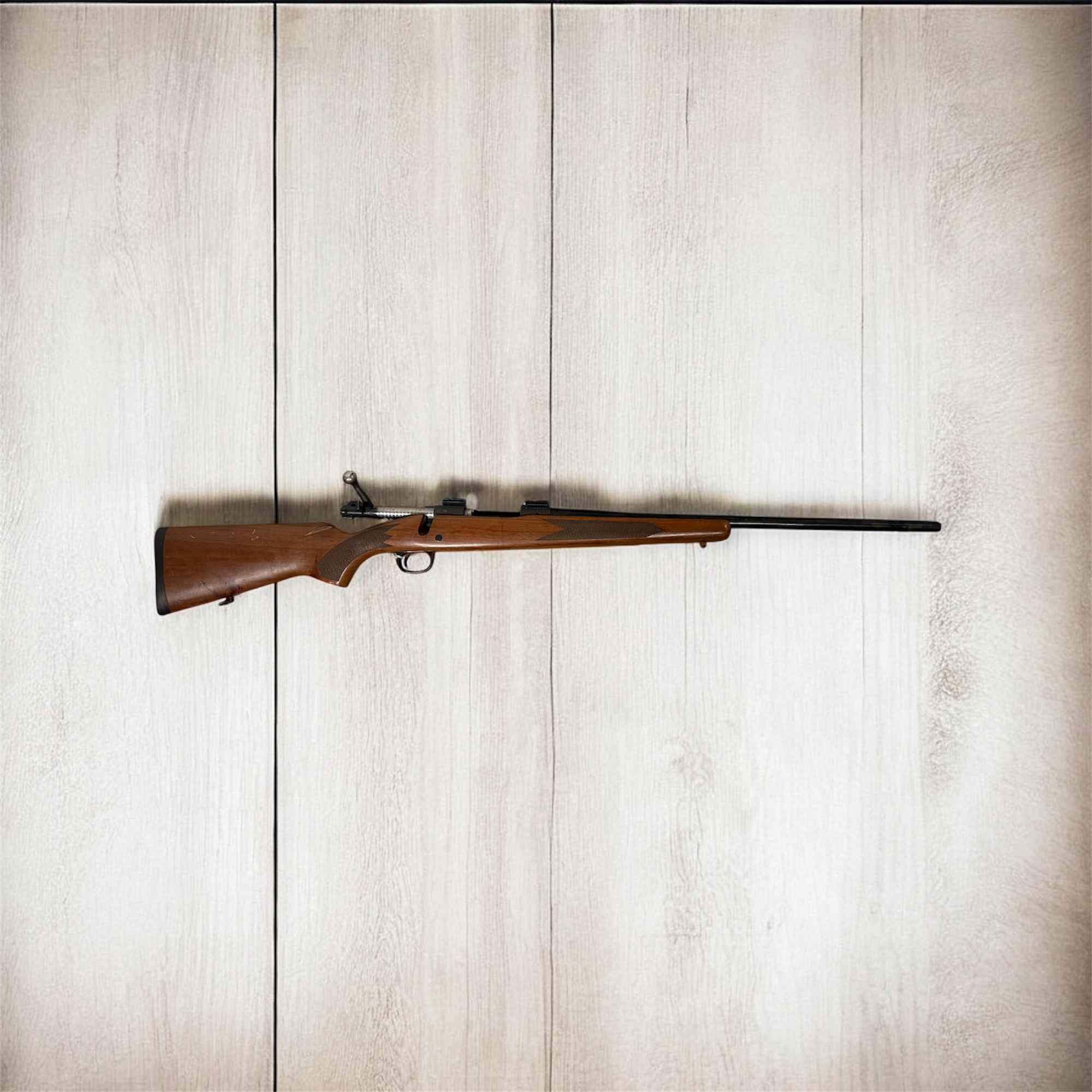 Begagnad Winchester Modell 70 .222 Rem inkl. Weaver-klackar