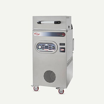 Orved VGP25 is a plug-and-play model for easy use.

With a digital panel containing 21 programs, it is easy to find the right program for your needs.

Orved VGP25 is a sensor-controlled vacuum machine with MAP, digital panel and built-in vacuum pump.