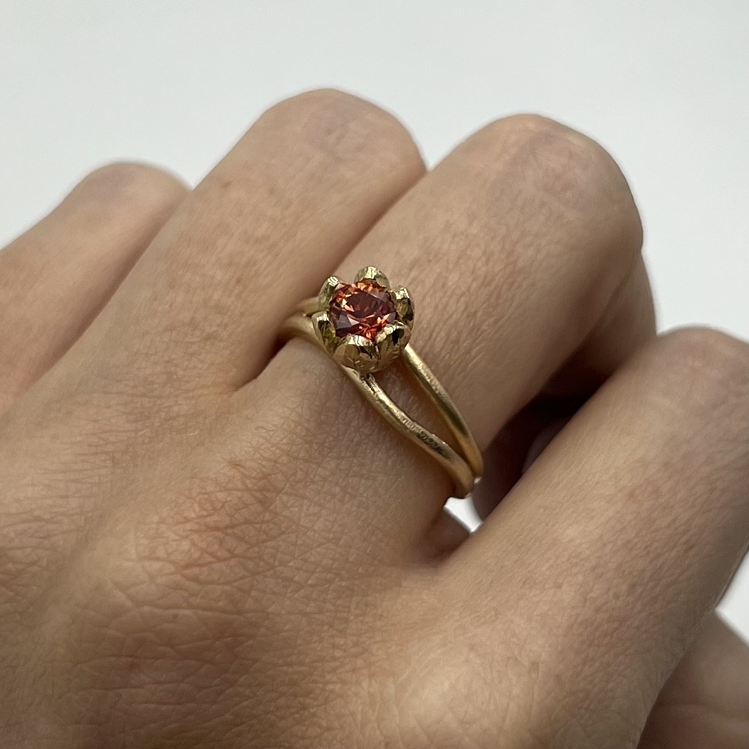 Ring The Last Rose handgjord guld 18 karat 