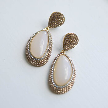 Ioaku -  Goldmine Sparkle Earring Gold / White Jasmine