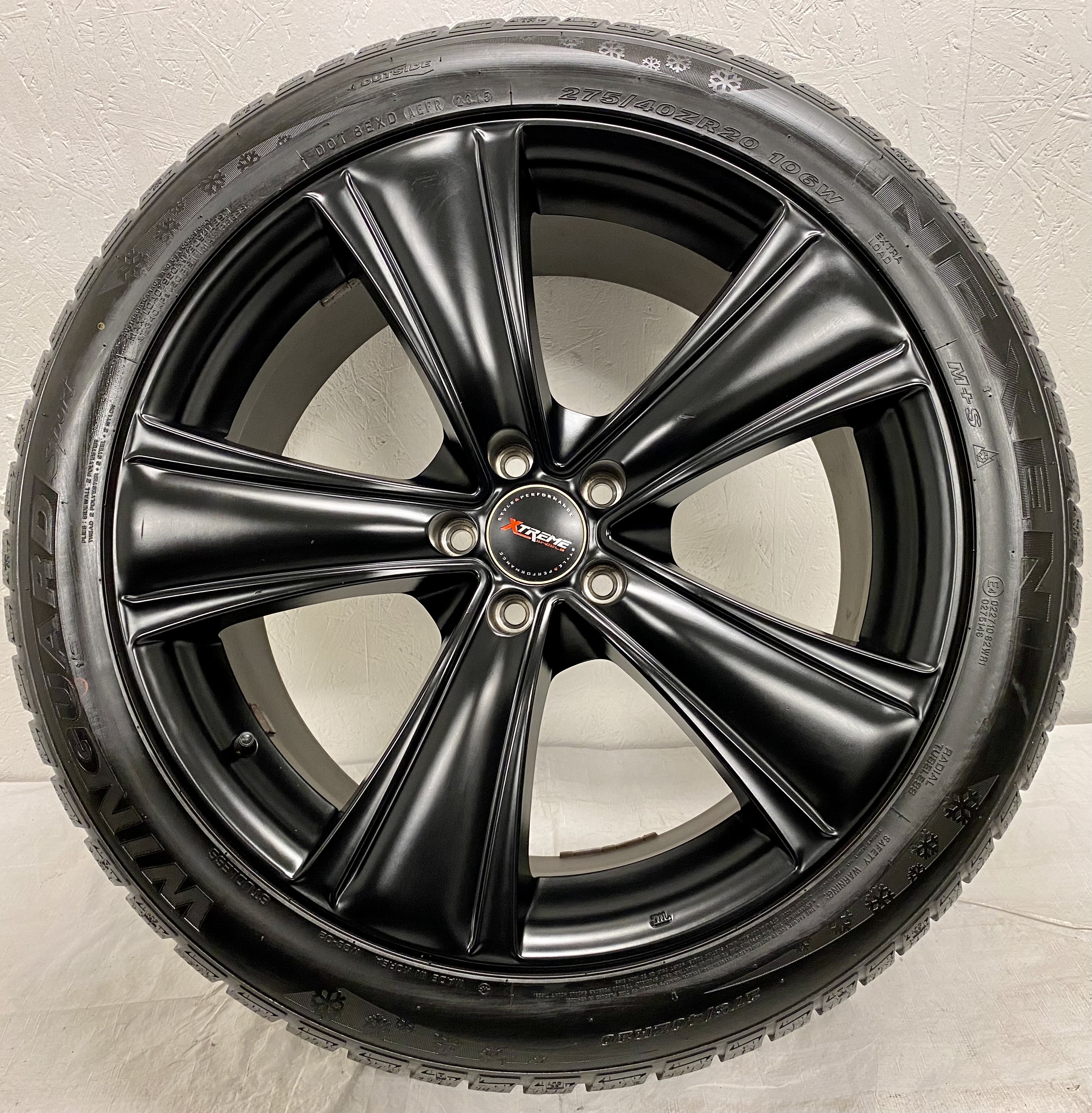 Kompletta Vinterhjul Friktion 4st | 20" Xtreme Audi SUV 5x112 9x20 ET35 72.2-66.6 | 275/40 R20 106W Nexen Win Guard Sport | V23-2015 | 8|8|8|8 mm - 4