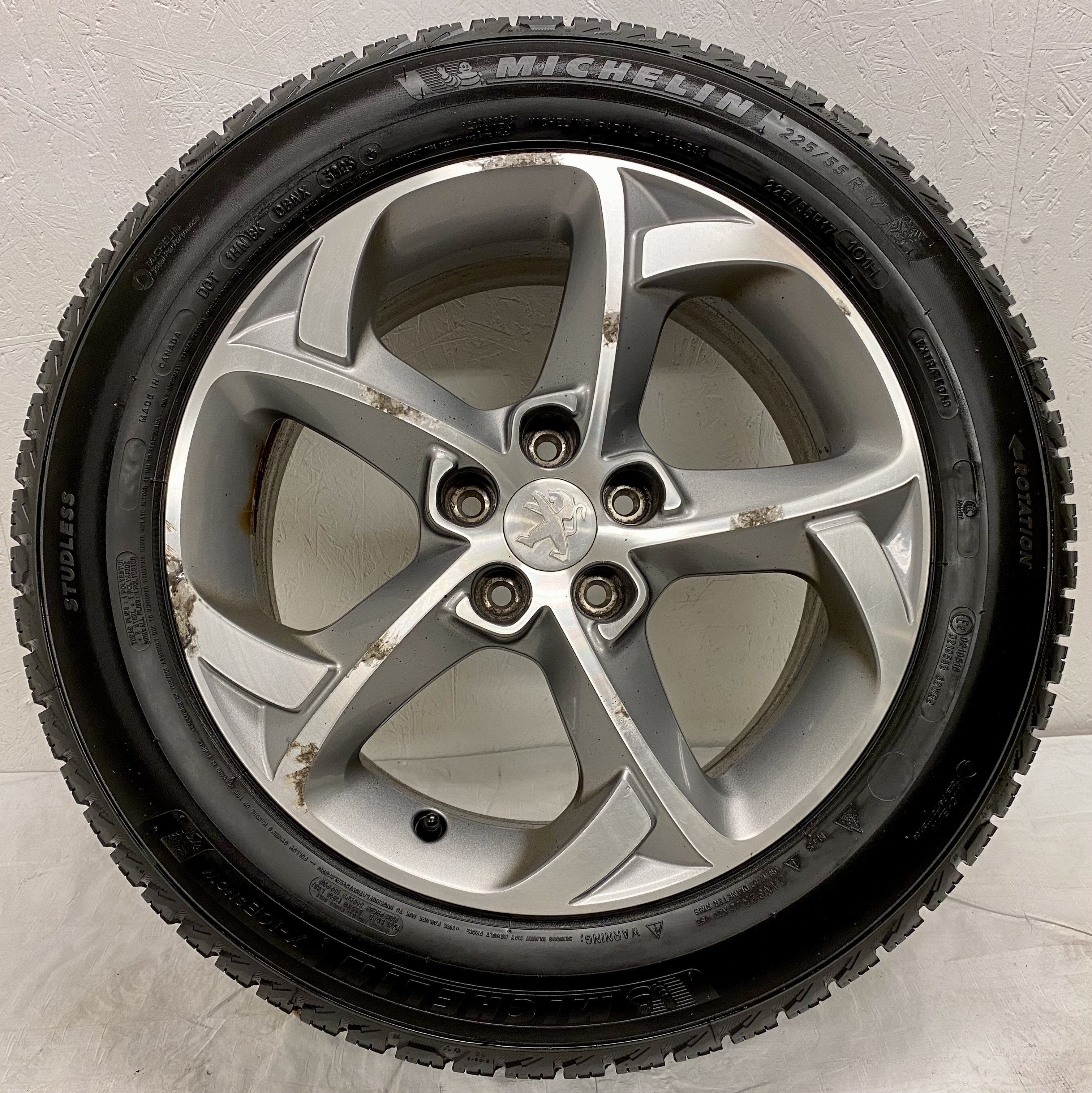 Kompletta Vinterhjul Friktion 4st | 17" Peugeot 508 9671401677 5x108 7x17 ET46 65.1 | 225/55 R17 101H XL Michelin X-Ice Snow | V38-2023 | 7|7|7|7 mm - 10