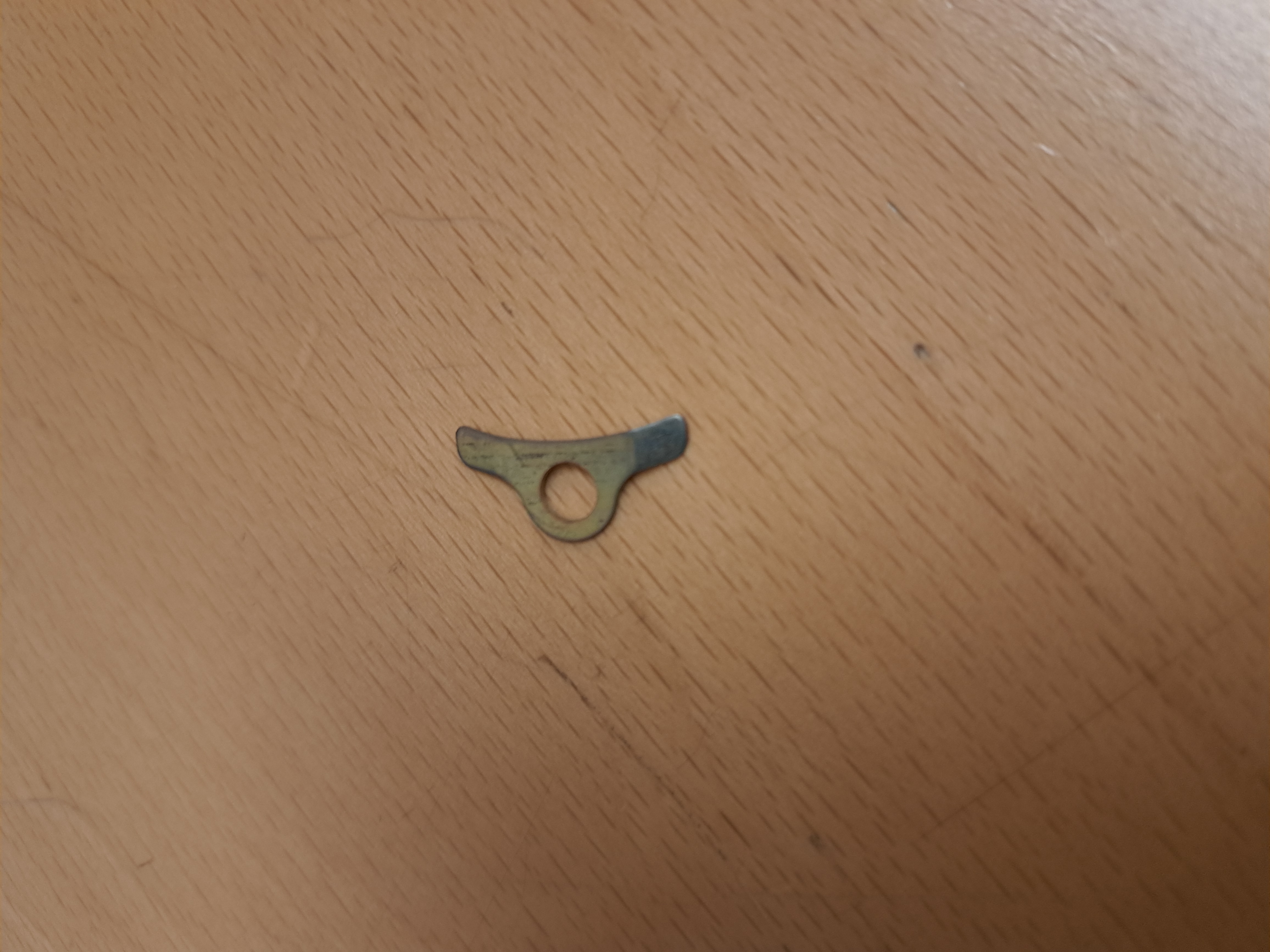 Retainer