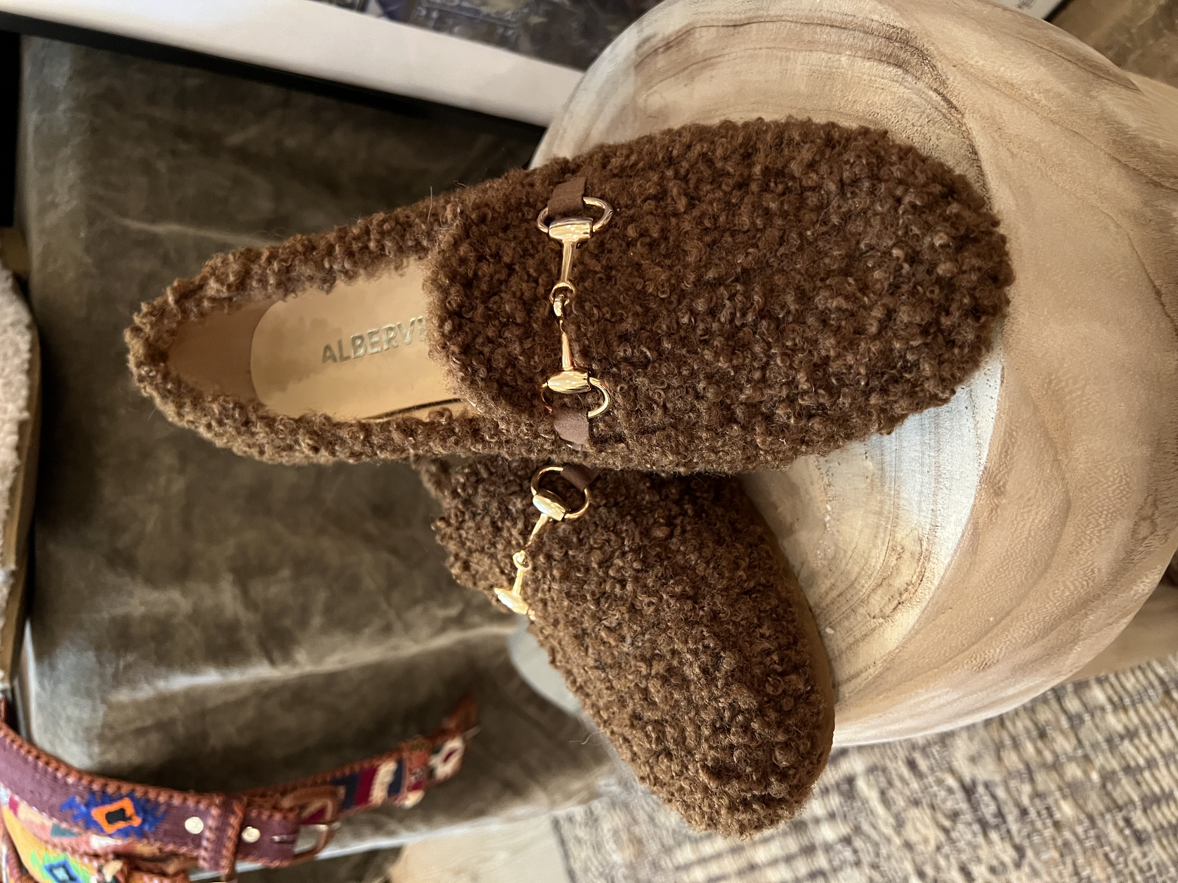 Alberville Wiola Loafers Fluffig bruna Textil