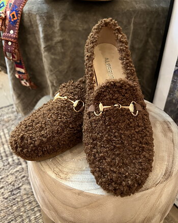 Alberville Wiola Loafers Fluffig bruna Textil