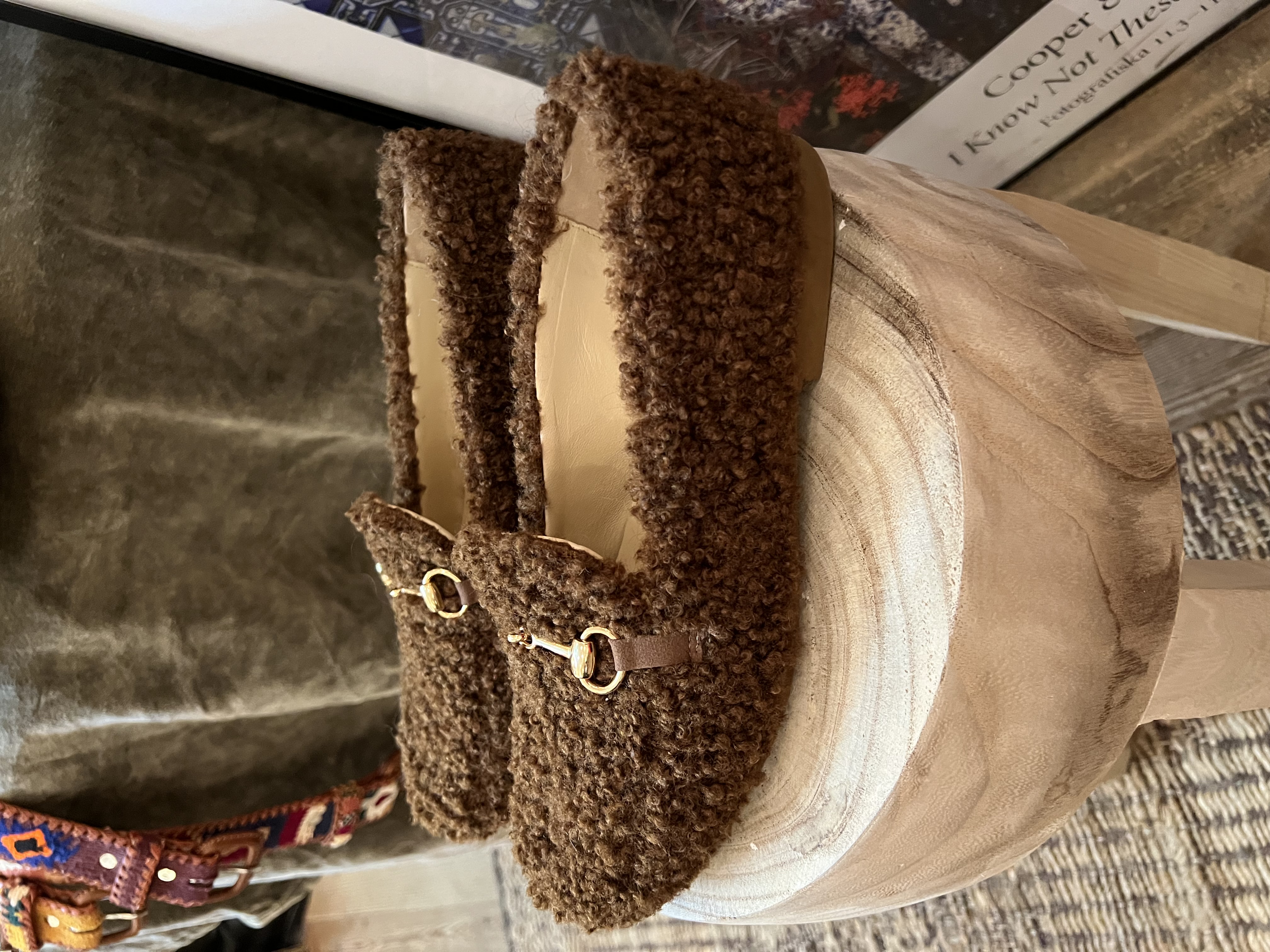 Alberville Wiola Loafers Fluffig bruna Textil - 4