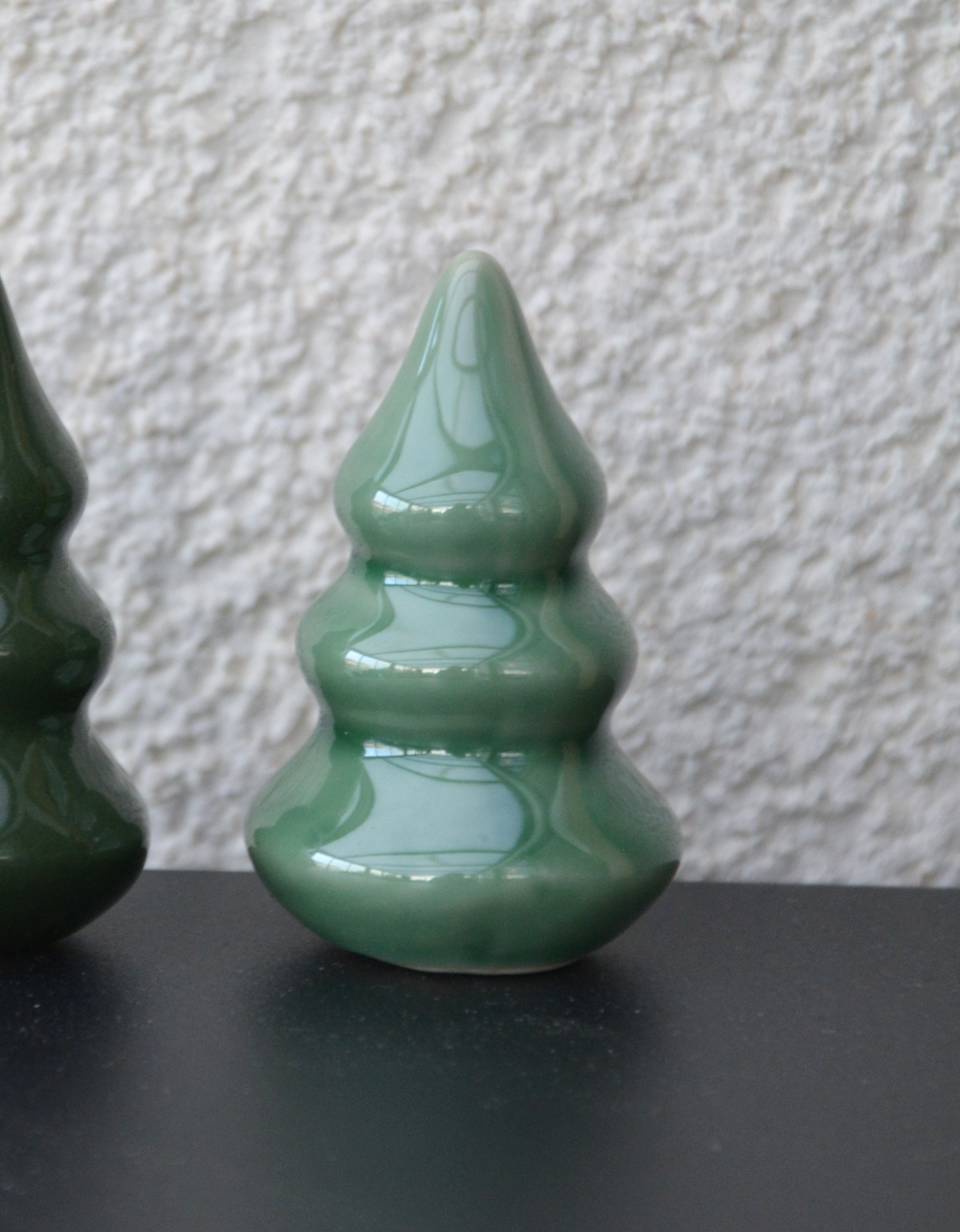 Gran i keramik ljusgrön 5,5 cm S