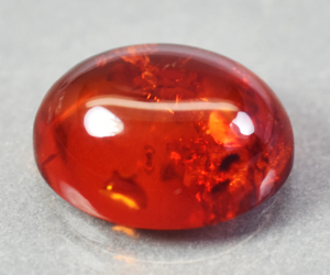 Piedra preciosa de ámbar suelta, ovalada, natural, sin tratar, con inclusiones únicas. - 3