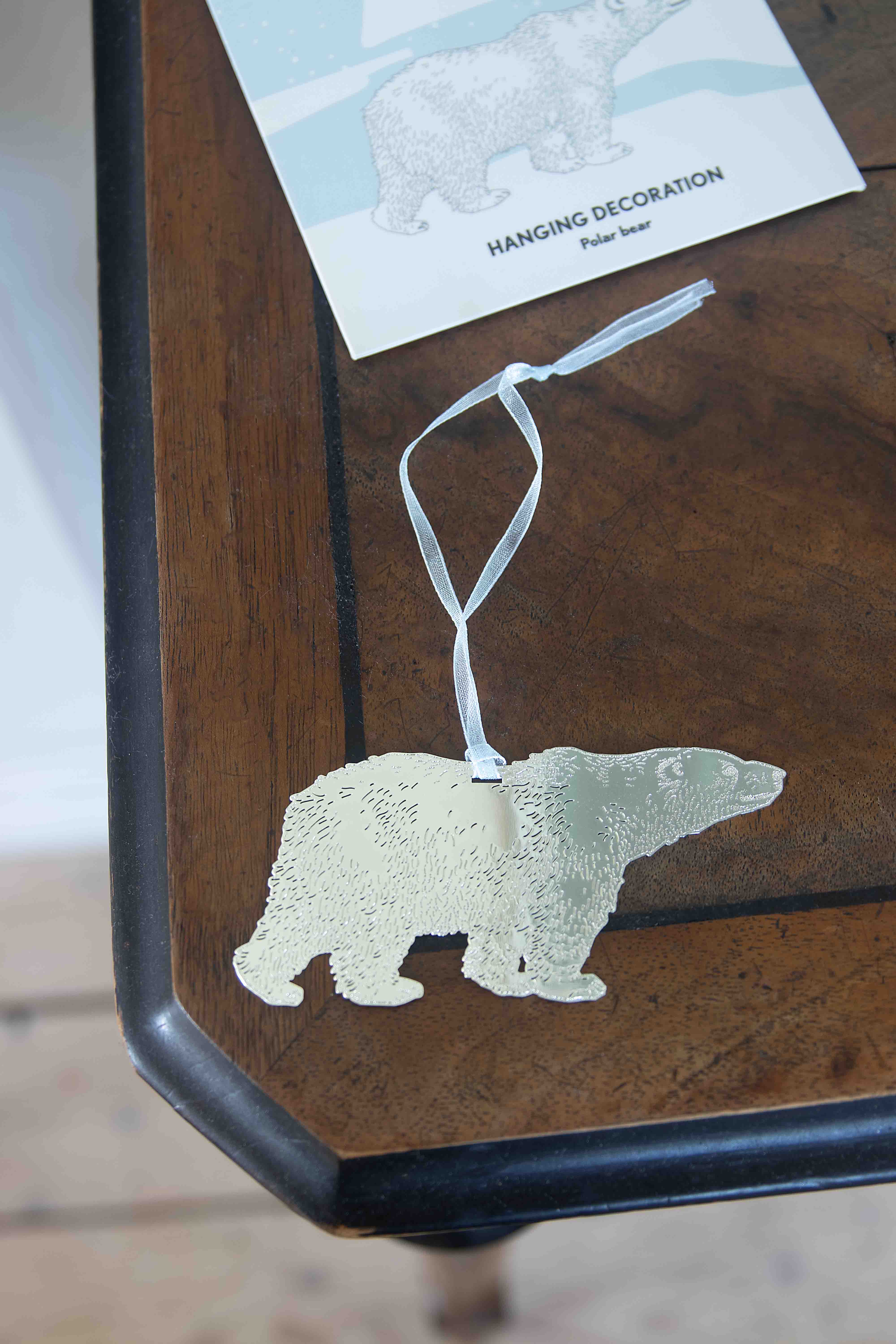 HÄNGE POLAR BEAR