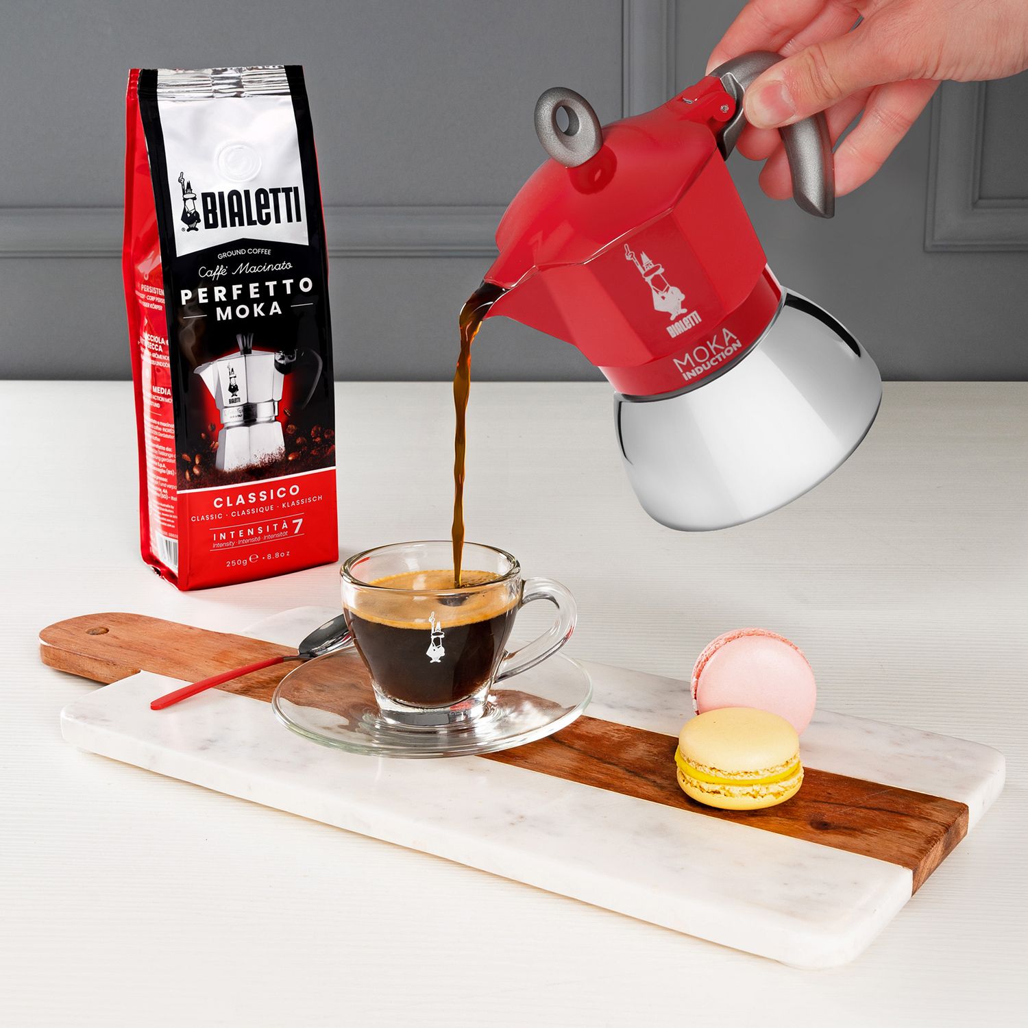 Bialetti -  Bialetti New Moka Induktion - 4 cups - 150ml - Röd - 4