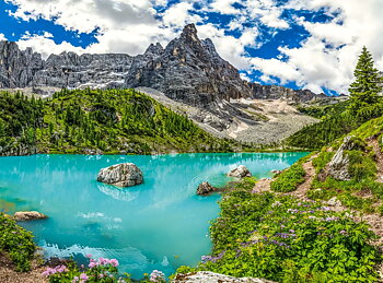 Lake Sorapis, Alps, Italy, puslespil med 2000 brikker (C-201006-2)