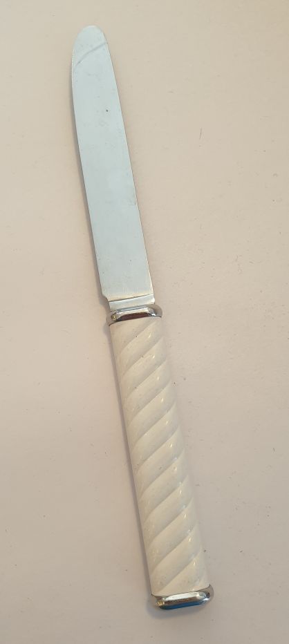 ZigZag knife white