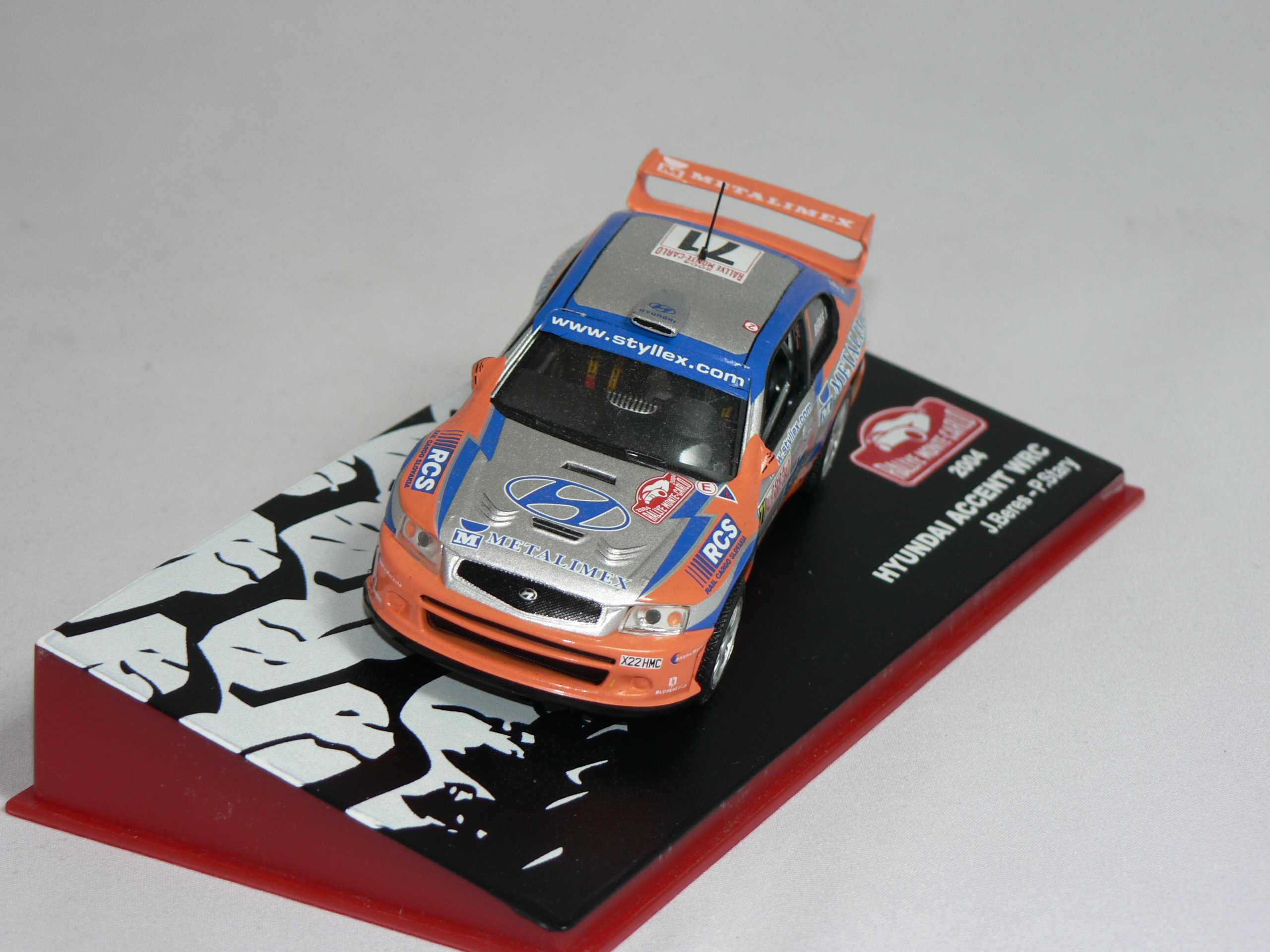 Hyundai Accent  #71   2004  1:43  Champion Rally Cars