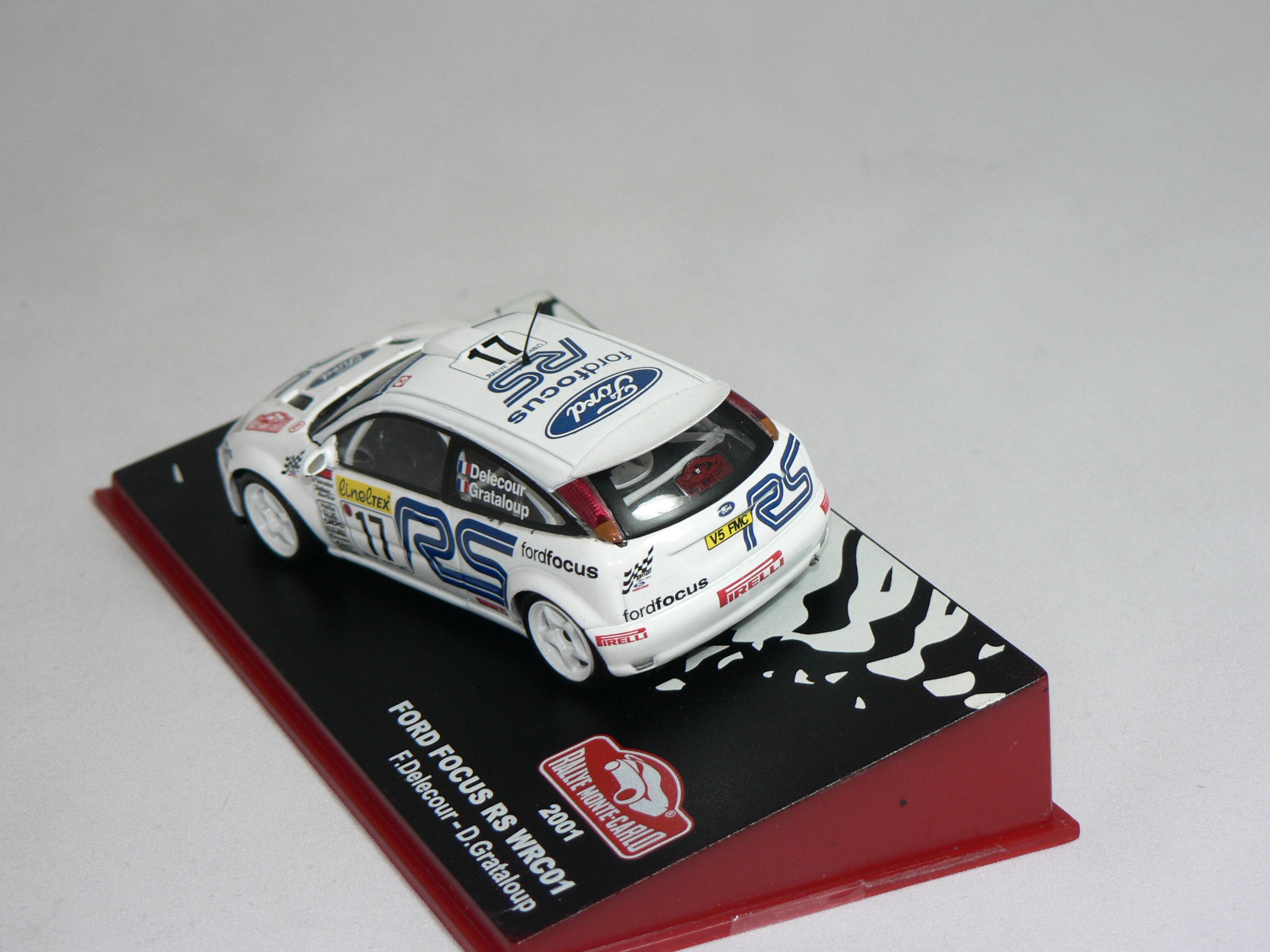 Ford Focus WRC #17  2001  1:43  Champion Rally Cars - 2